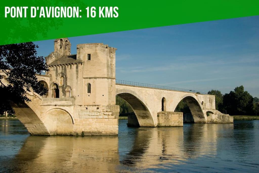 Le Petit Bonheur - Place Parking Privee - Clim - Terrasse - Piscine Partagee - Proche Parc Spirou Saint-Saturnin-les-Avignon Luaran gambar